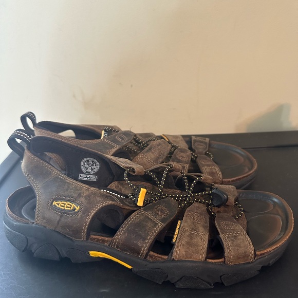 Keen Sarasota 1004907 Sandals Brown Womens Sz 10 US - Picture 1 of 6